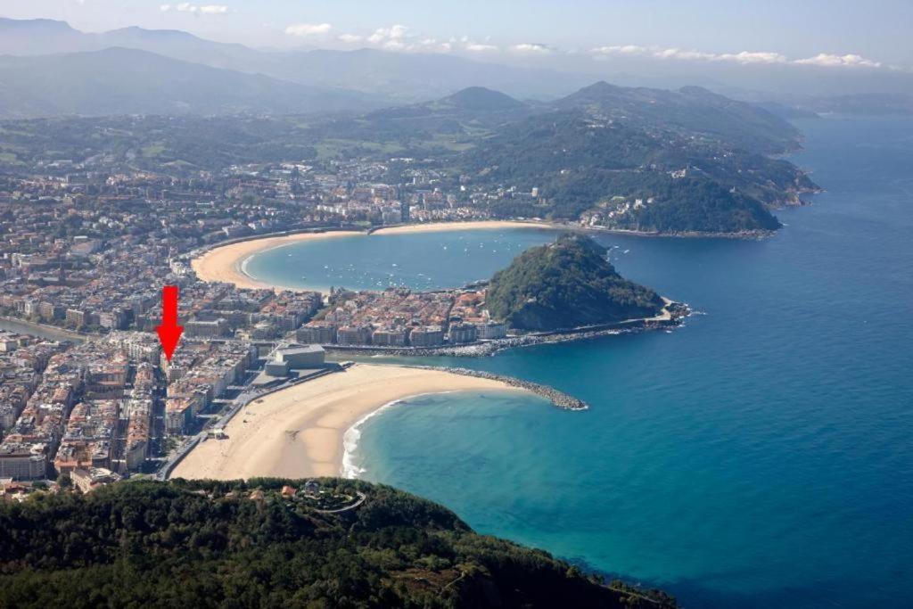 Casa Playa Zurriola-Aviso-Obras En La Fachada Del Patio Hasta Mayo O Junio-No Ha Habido Quejas Por El Ruido-Precio Bajo- House Playa Zurriola-Warning-Works On The Facade Of The Patio Until May Or June-There Have Been No Noise Complaints- Low Price San Sebastián Exteriör bild